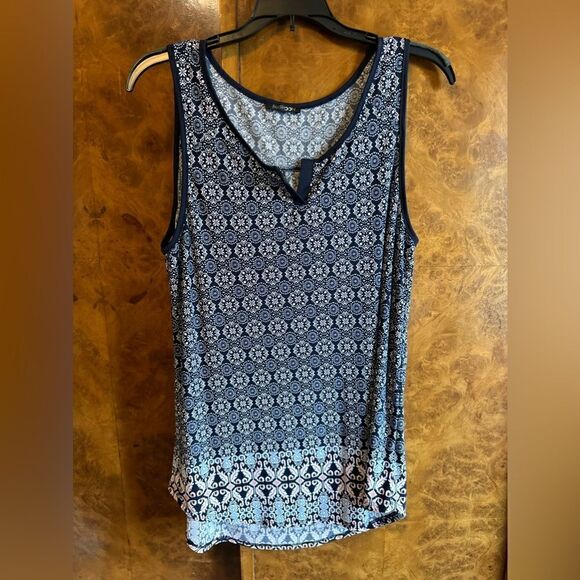 Tank top  - Picture 1 of 5